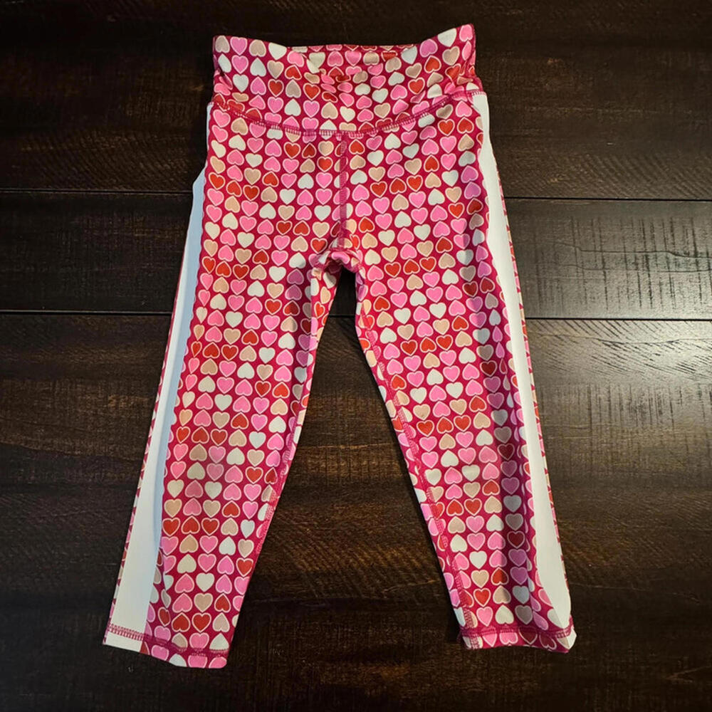GapFit Hearts Crop Leggings Pink Red White Girls Size S 6 7 Activewear Sporty - Picture 3 of 9